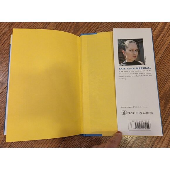 A Killing Cold Novel by Kate Alice Marshall Hardcover Book of the Month Jan 2025 - Picture 10 of 11